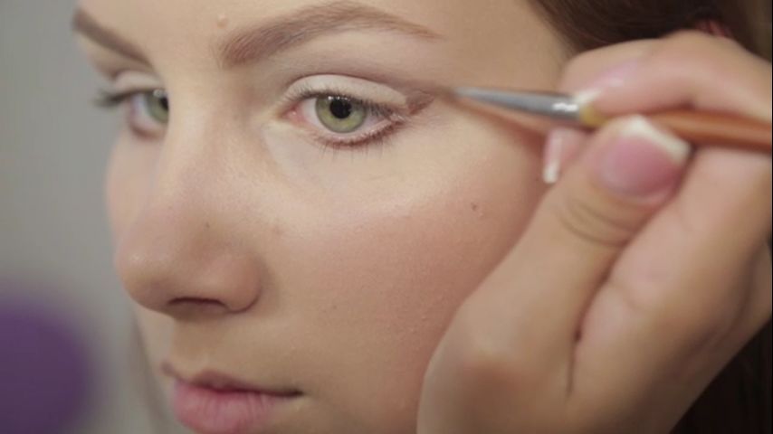 Смотреть онлайн Cool Look Макияж Серия 15