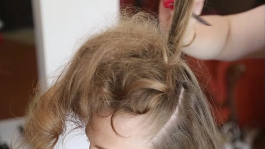 Смотреть онлайн Cool Look Прически Серия 102