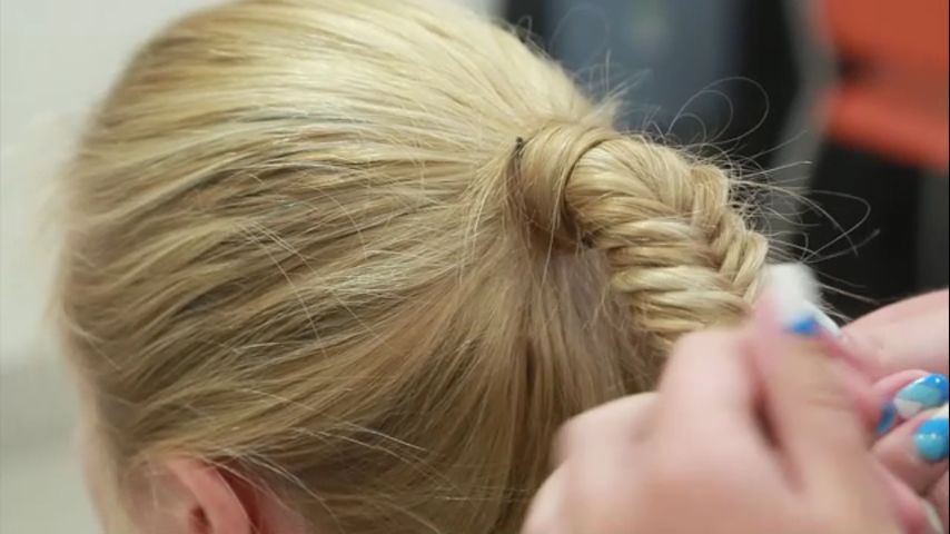 Смотреть онлайн Cool Look Прически Серия 56